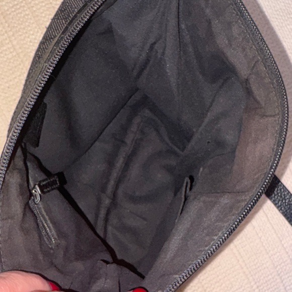 Gucci 265691 Vintage Abbey GG Shoulder Bag Black Canvas Leather Crossbody. - Picture 12 of 15